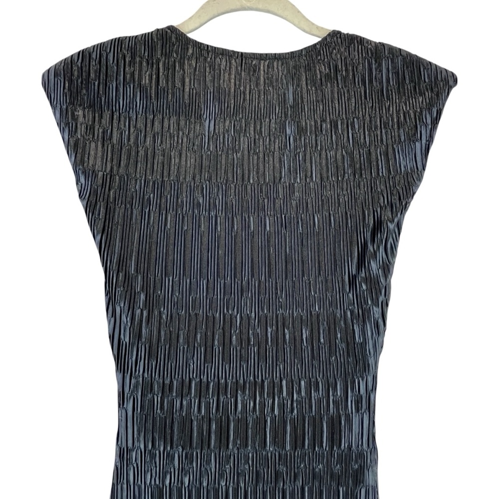 NEW ASTR the LABEL Nyah Satin Plissé Bodycon Dress Black Sz M - Picture 7 of 15